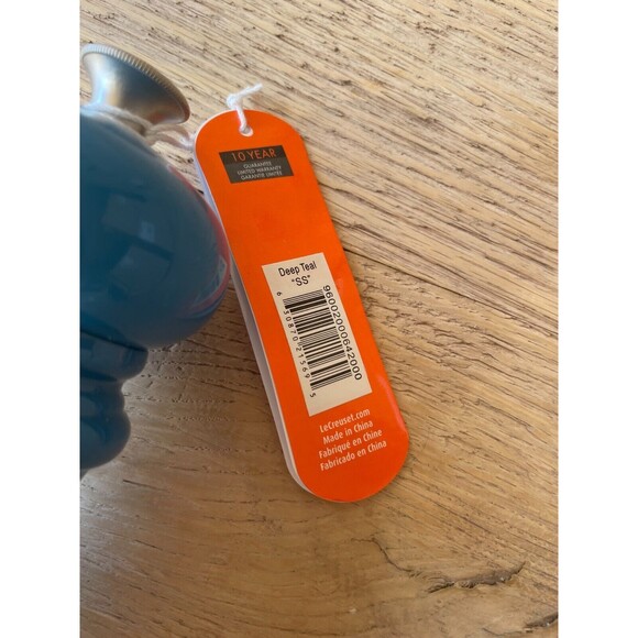 Le Creuset Acrylic Classic Manual Salt Mill 8 in Deep Teal Blue NEW - Picture 5 of 7